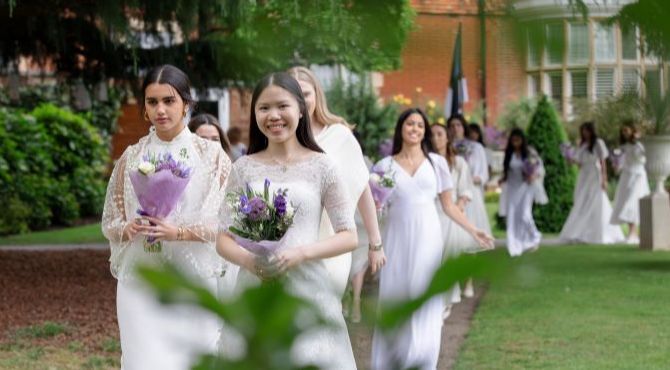 Marymount-London-graduation-2024